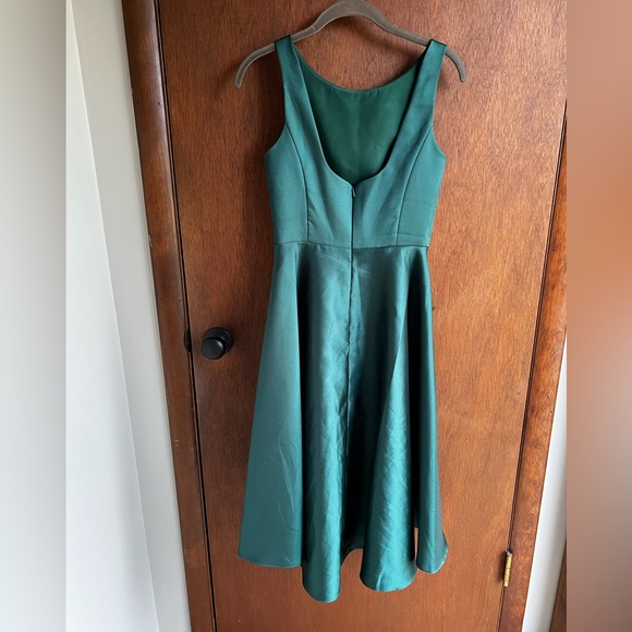 ALFRED SUNG High Low Cocktail Dress in Hunter Green | size 2 - Picture 4 of 6
